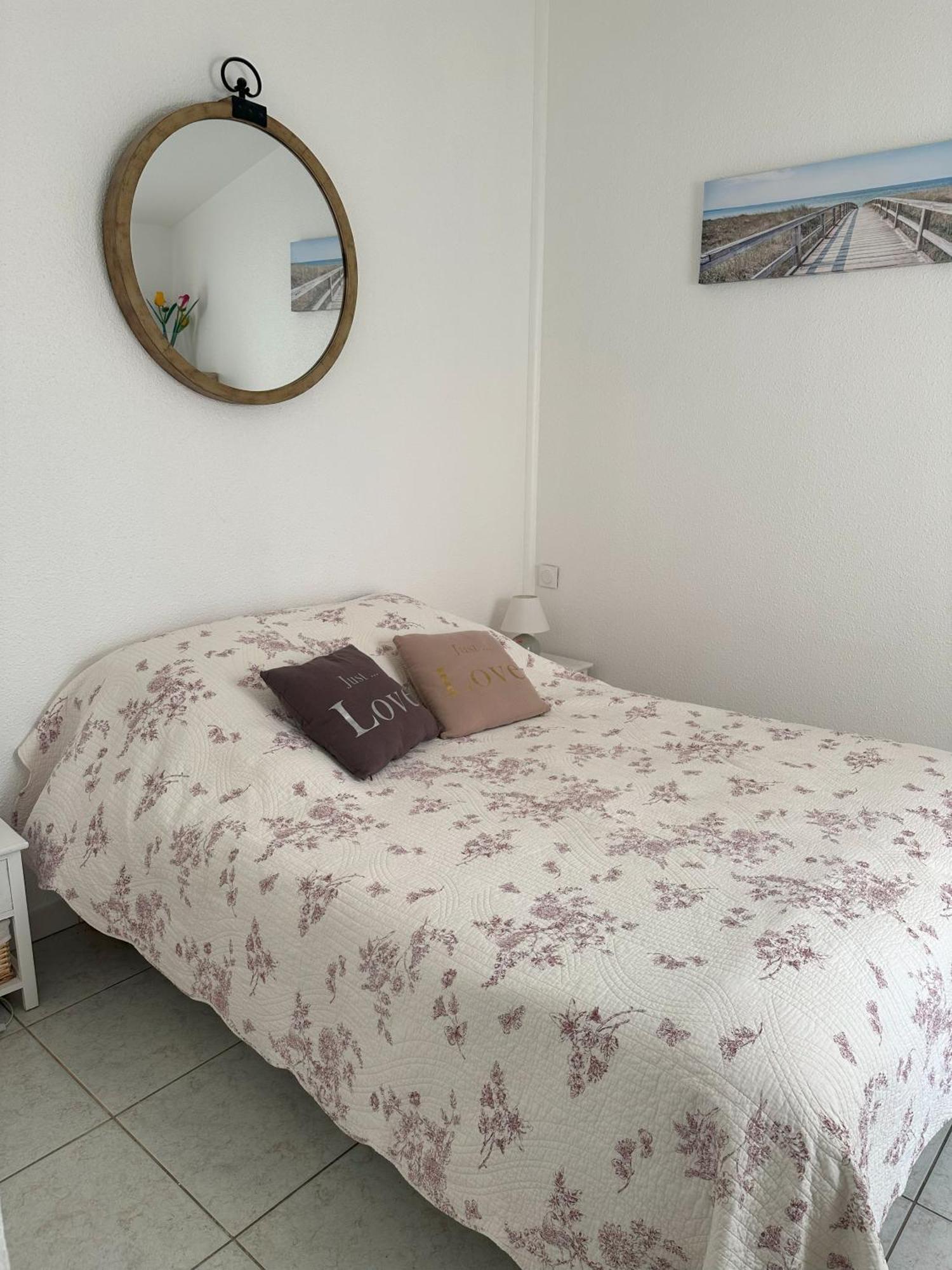 Maison Tout Confort, Bord De Mer Avec Parking Prive Gruissan Exteriör bild